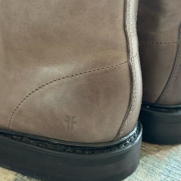 Frye Seth Cap toe size 10 (NIB) - Picture 2 of 14